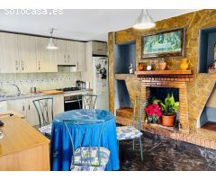 REBAJADO! GRAN VIVIENDA CON AMPLIA PARCELA Y VISTAS AL PANTANO