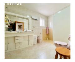 REBAJADO! GRAN VIVIENDA CON AMPLIA PARCELA Y VISTAS AL PANTANO