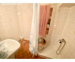 Coqueta casa con patio y terraza en Alhama de Granada!