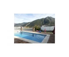 Magnífica finca con piscina en Canillas de Aceituno!
