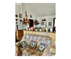 Magnífica casa con gran terraza y cochera en Comares!