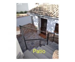 Casa reformada con gran jardin