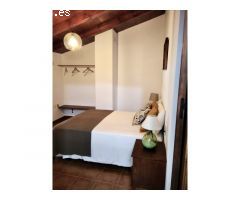 Casa reformada con gran jardin