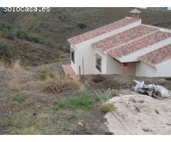 CASA EN CANILLA DE ACEITUNO!!