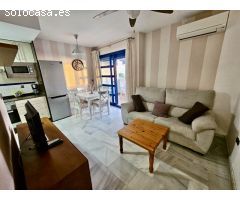 Increíble piso en primera línea de playa con terraza y plaza de parking en El