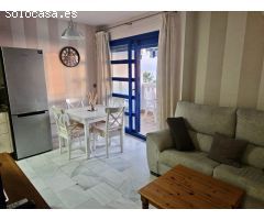 Increíble piso en primera línea de playa con terraza y plaza de parking en El