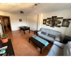 Encantador piso con terraza en Benamocarra!