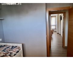 Increíble piso con piscina y terraza en Torre del Mar!