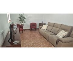 Gran casa con patio en Riogordo!