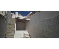 Gran casa con patio en Riogordo!
