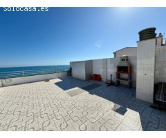 Maravilloso piso frente al mar en Mezquitilla!