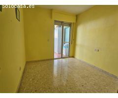 Encantador dúplex con terraza, vistas al mar y plaza de parking en Torre de