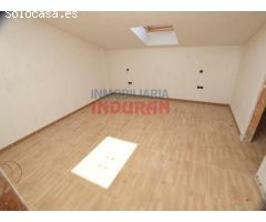 2 Unifamiliares en calle Antonio Gala