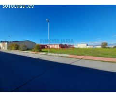 Solares industriales urbanizados desde 420 m2 por 60 euros/m2 situados junto al