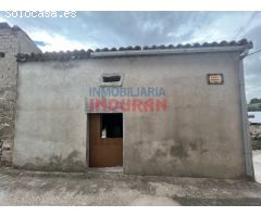 Corral en suelo urbano de Valdehuncar, Cáceres.