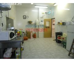 Local en calle Antonio Concha