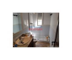 Finca de 7200 m2 con casa de 120 m2 en Urbanización La Narota de Belvis de
