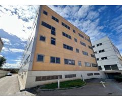 OFICINA Y DOS PLAZAS DE GARAJE EN EL COMPLEJO EMPRESARIAL ALCARREÑO