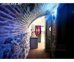 LOCAL CON LICENCIA DE BAR-CAFETERIA EN RENTABILIDAD EN ZONA CENTRO DE MADRID