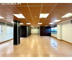 Alquiler de Oficinas de 220 m² y 217m² con Instalaciones Modernas y Flexibles
