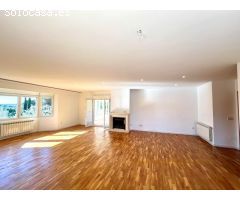 ¡Vive en un exclusivo chalet independiente en Molino de la Hoz!