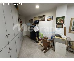 Se vende gran local comercial en Benidorm