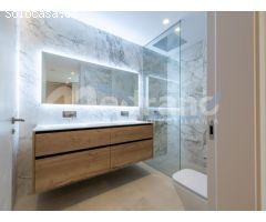 SE VENDE ESCLUSIVA DUPLEX EN 1º LINEA DE PONIENTE