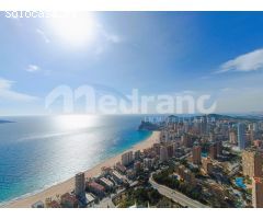 Exclusiva vivienda en el piso mas alto de Benidorm