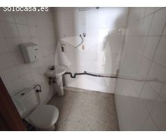 LOCAL COMERCIAL ADAPTADO EN VENTA. ZONA PARDALERAS.