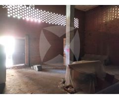 LOCAL COMERCIAL EN BRUTO. ZONA RONDA NORTE.