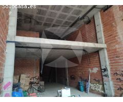 LOCAL COMERCIAL EN VENTA Y ALQUILER EN JARDINES DE GUADIANA.