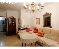 PISO DE 4 DORMITORIOS , EN VENTA CON PLAZA DE GARAJE OPCIONAL , EN CASCO