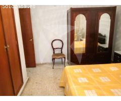 PISO DE 4 DORMITORIOS , EN VENTA CON PLAZA DE GARAJE OPCIONAL , EN CASCO