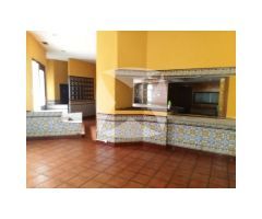 VENTA Y ALQUILER DE LOCAL COMERCIAL ADAPTADO, ZONA CENTRO.