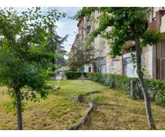 LOCAL COMERCIAL EN ALQUILER, ZONA MARIA AUXILIADORA/VALDEPASILLAS