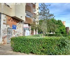 LOCAL COMERCIAL EN ALQUILER, ZONA MARIA AUXILIADORA/VALDEPASILLAS