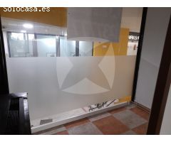 LOCAL-DESPACHO EN ALQUILER EN CENTRO COMERCIAL AVD. JUAN CARLOS I. ZONA CENTRO