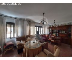 VIVIENDA EN VENTA CON PLAZA DE GARAJE SITUADA EN PLENO CENTRO DE LA CIUDAD