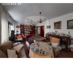 VIVIENDA EN VENTA CON PLAZA DE GARAJE SITUADA EN PLENO CENTRO DE LA CIUDAD