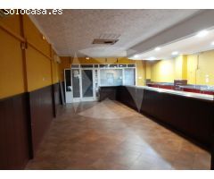 LOCAL COMERCIAL EN VENTA ADAPTADO PARA HOSTELERIA. ZONA SAN FERNANDO