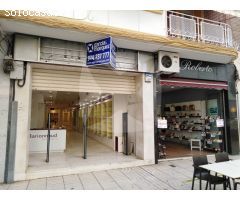 LOCAL COMERCIAL COMPLETAMENTE ADAPTADO JUNTO A EL CORTE INGLES.