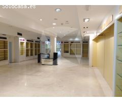 LOCAL COMERCIAL COMPLETAMENTE ADAPTADO JUNTO A EL CORTE INGLES.