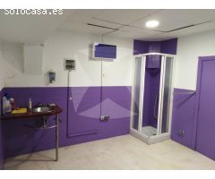 LOCAL COMERCIAL COMPLETAMENTE ADAPTADO JUNTO A EL CORTE INGLES.