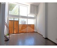 LOCAL COMERCIAL ADAPTADO EN VENTA. ZONA CERRO DEL VIENTO