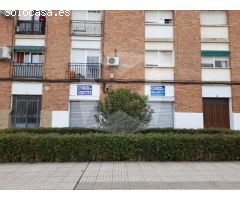 VENTA DE LOCAL COMERCIAL ADAPTADO, ZONA PARDALERAS.