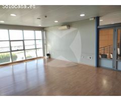 OPORTUNIDAD ÚNICA: NAVE EN VENTA DE 3270m2. POLIGONO EL NEVERO.