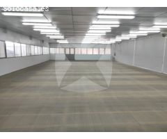 OPORTUNIDAD ÚNICA: NAVE EN VENTA DE 3270m2. POLIGONO EL NEVERO.