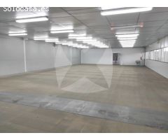 OPORTUNIDAD ÚNICA: NAVE EN VENTA DE 3270m2. POLIGONO EL NEVERO.