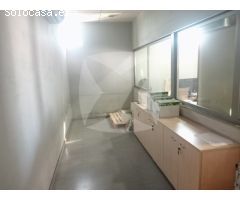 OPORTUNIDAD ÚNICA: NAVE EN VENTA DE 3270m2. POLIGONO EL NEVERO.