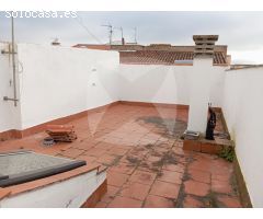 ÁTICO DÚPLEX A ESTRENAR CON TERRAZA. ZONA CASCO ANTIGUO.
